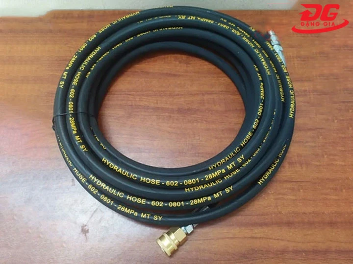 cấu tạo Dây rửa bố thép máy rửa xe model: LT 10M