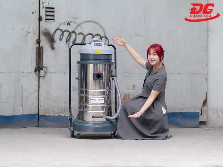 Máy hút bụi DQC - TECH 803H vận hành dễ