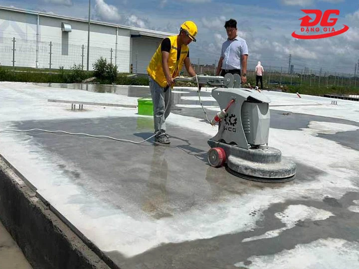 Máy mài sàn chống thấm loại bỏ vết nứt