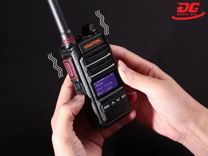 Sử dụng bộ đàm Yanton