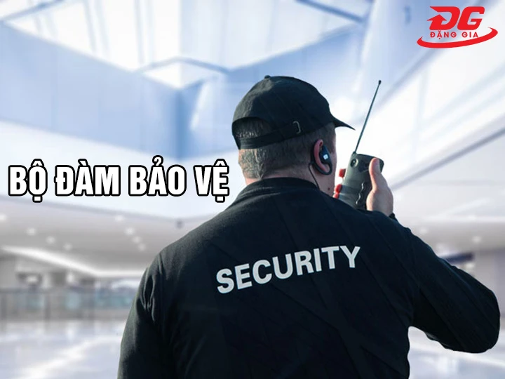 Bộ đàm Bảo vệ: Âm thanh rõ, Siêu bền, Pin trâu, Giá rẻ