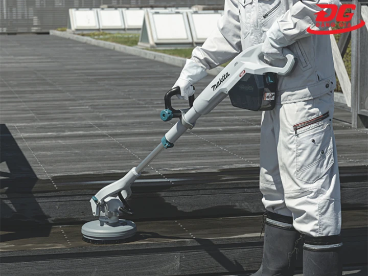 máy chà sàn Makita dễ cầm nắm