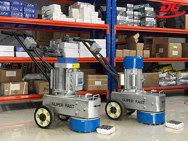 máy mài sàn bê tông DBK công nghiệp