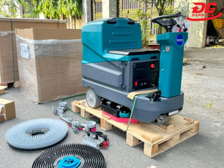 cách chọn mua máy chà sàn Kraffer