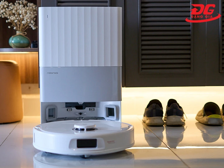 Robot hút bụi lau nhà thông minh Roborock Qrevo 5AE