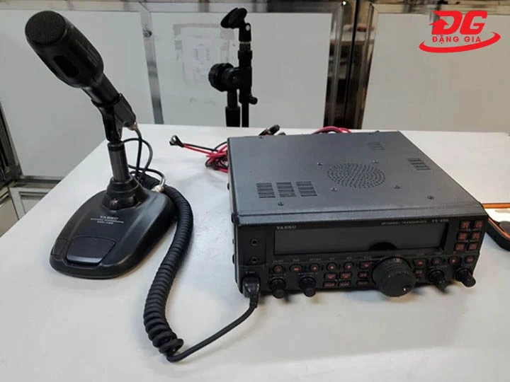 bộ đàm Yaesu dễ kết nối