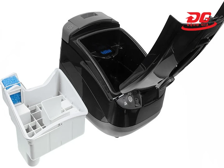 Kiểm tra và làm sạch bộ lọc hoặc thùng chứa trước khi dùng