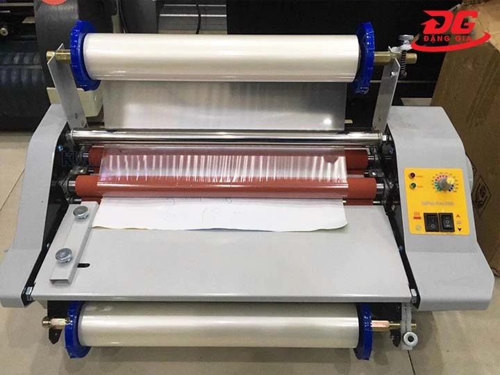 Máy cán màng FM 360T