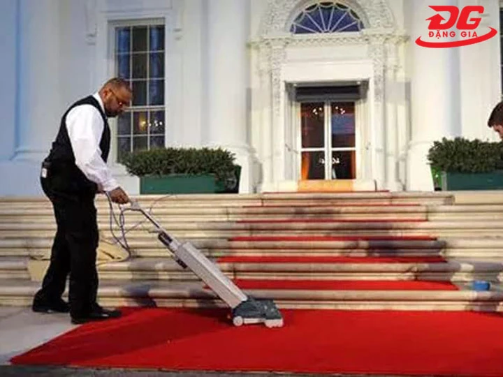 Máy hút bụi Sebo có khả năng hút sạch sâu