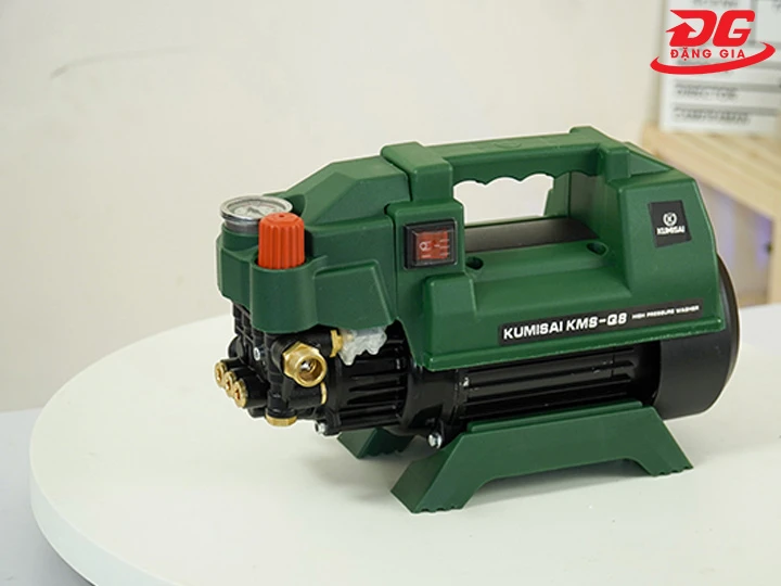 Máy xịt rửa xe Kumisai KMS-Q8 (chỉnh áp)