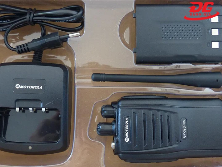 Bộ đàm giá rẻ Motorola GP 328 Plus