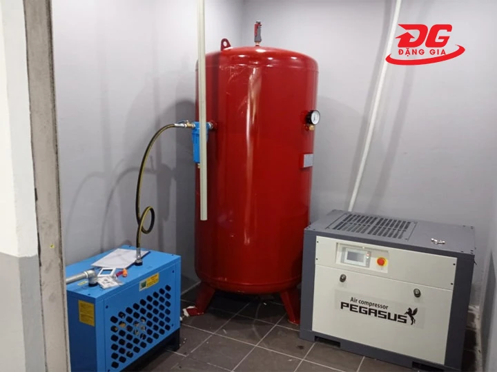 Định nghĩa, vai trò của hệ thống máy nén khí công nghiệp