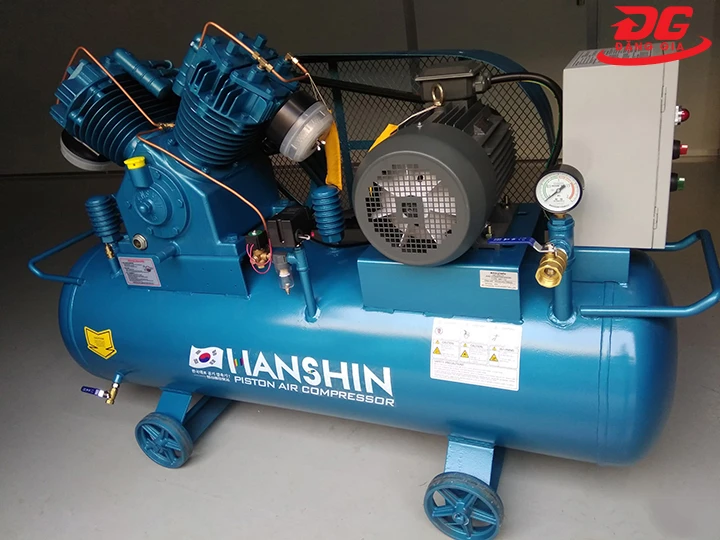 máy nén khí Hanshin piston