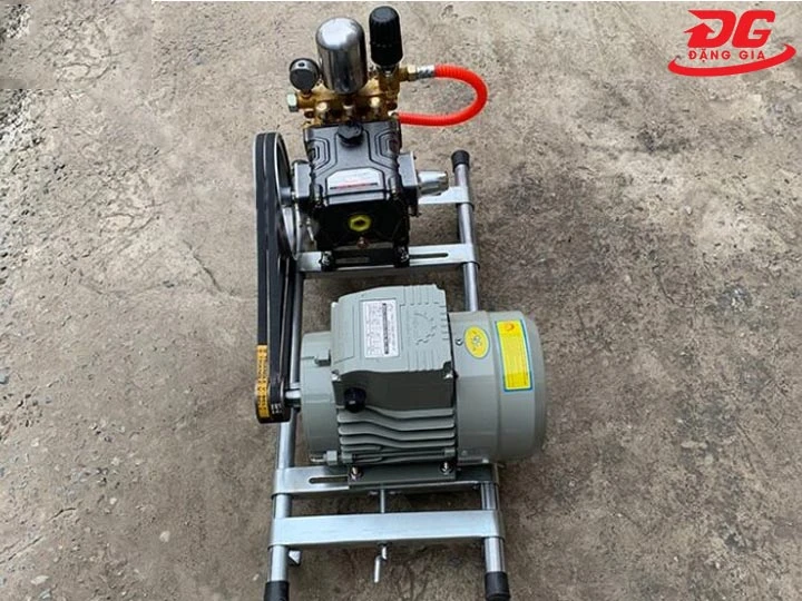 Máy rửa xe đầu rời JM0322