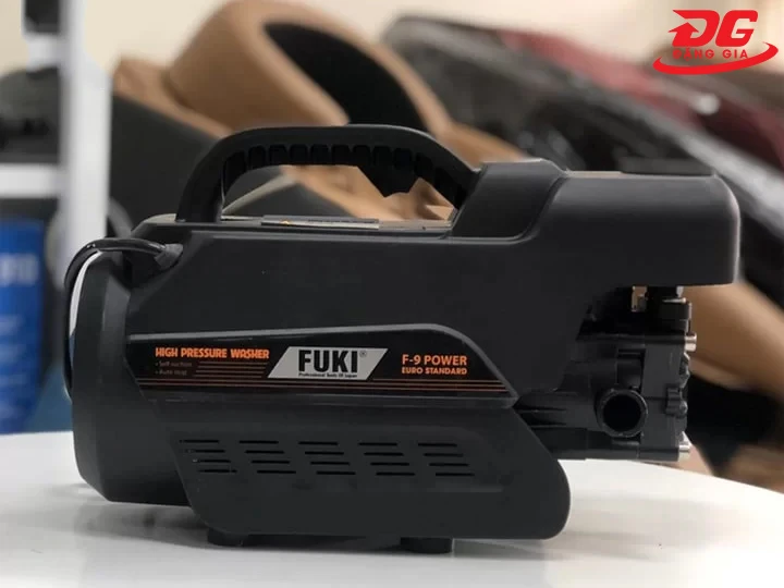Máy rửa xe Fuki
