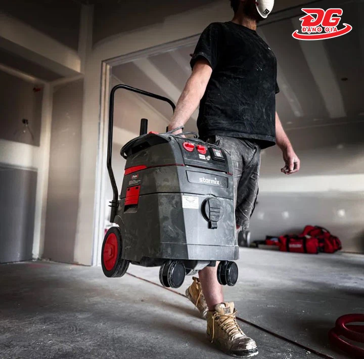 máy hút bụi Starmix dế di chuyển