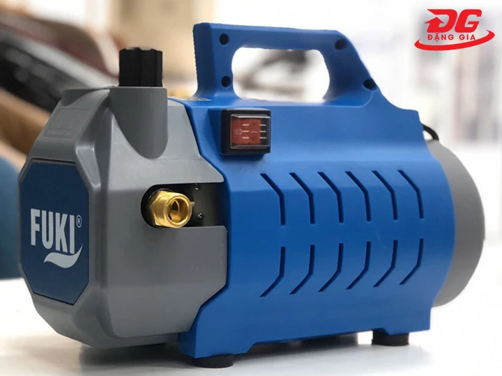 Máy rửa xe Fuki chỉ có dòng mini