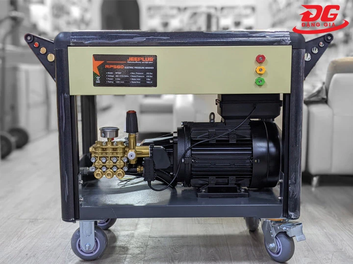 Máy rửa xe Jeeplus JPS-RP560