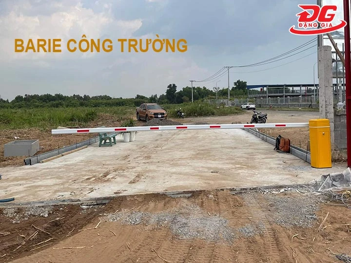Barie công trường