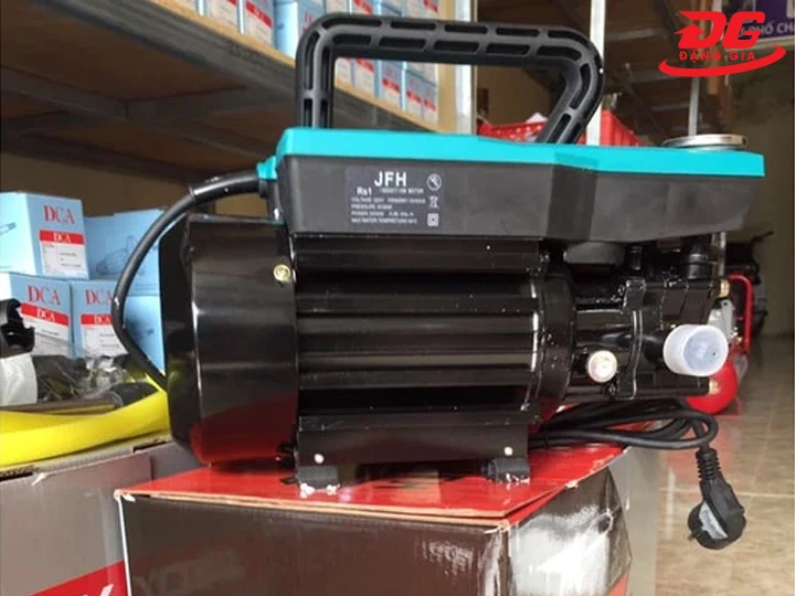 máy rửa xe JFH RS1