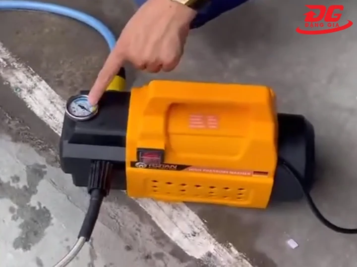 Máy rửa xe Kutan K6