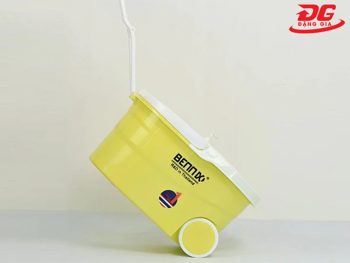 Tips tránh mua phải cây lau nhà Thái Lan kém chất lượng