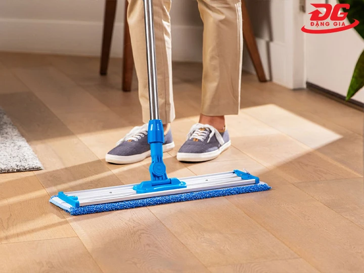 Kinh nghiệm chọn mua chổi lau sàn gỗ