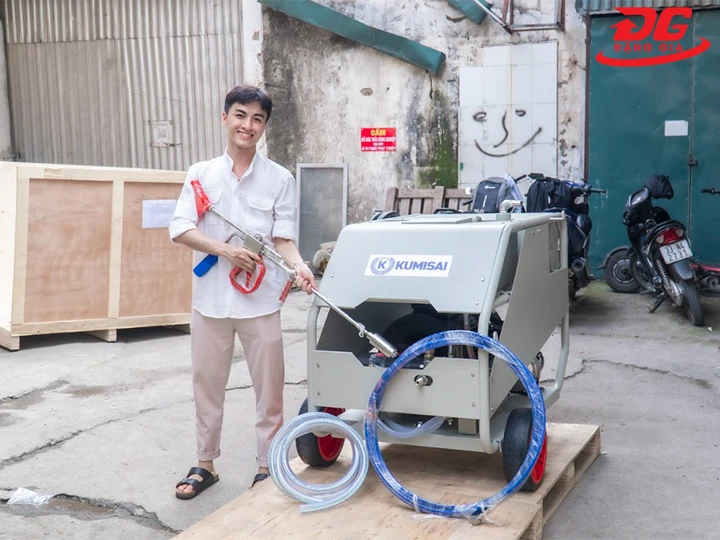 máy rửa xe công nghiệp