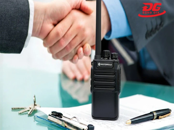 Xác nhận hợp đồng thuê và thủ tục đặt cọc