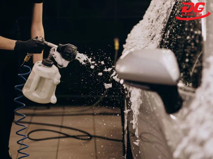 chi phí rửa xe tại HL AUTOCARE DETAILING