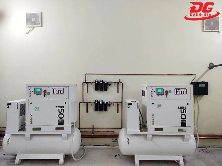 Máy nén khí Fini không dầu