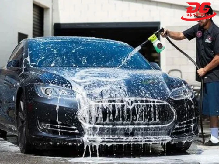 quy trình rửa xe tại Gara chăm sóc xe Aerowash