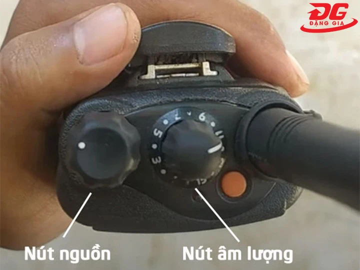 nút nguồn bộ đàm Motorola GP338