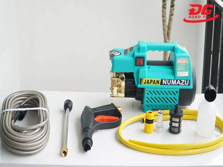 máy rửa xe nhập khẩu full phụ kiện