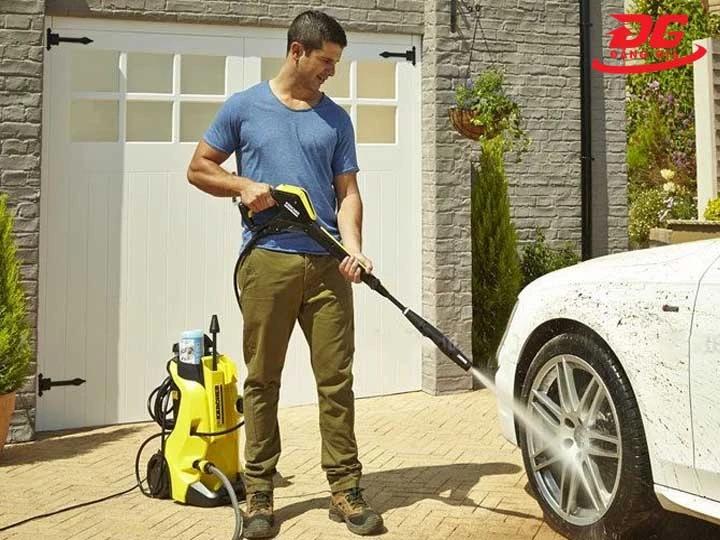 máy rửa xe nhập khẩu vận hành êm