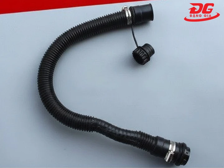 Dây xả nước máy hút bụi bị hỏng