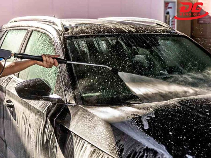 nhận biết tiệm rửa xe Đà Nẵng uy tín
