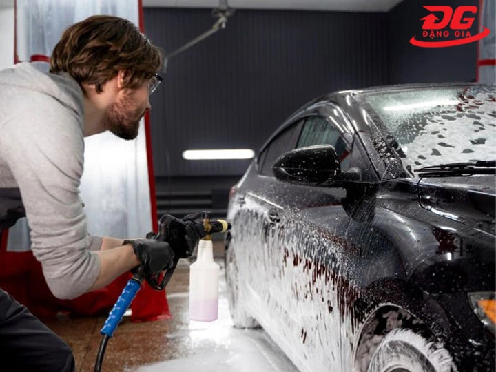 Vietwash địa chỉ chăm sóc xe toàn diện