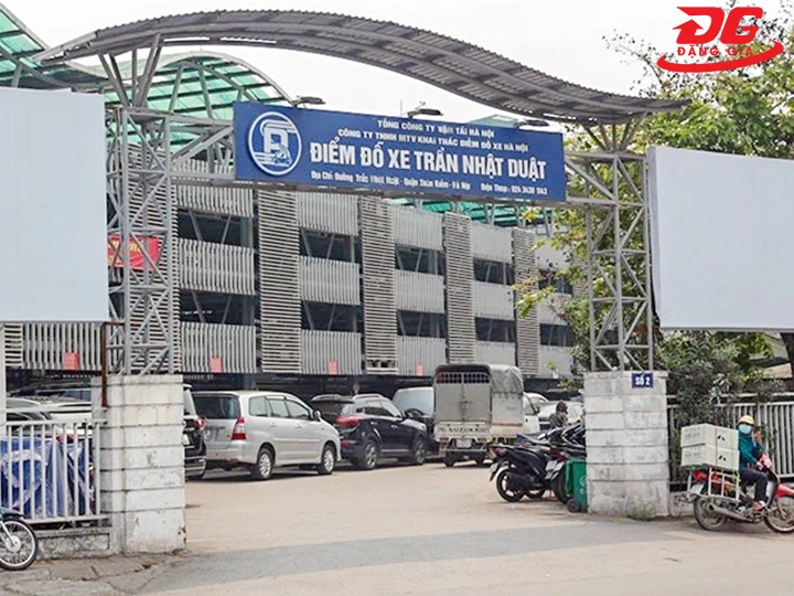 Bãi đỗ xe hiện đại Trần Nhật Duật