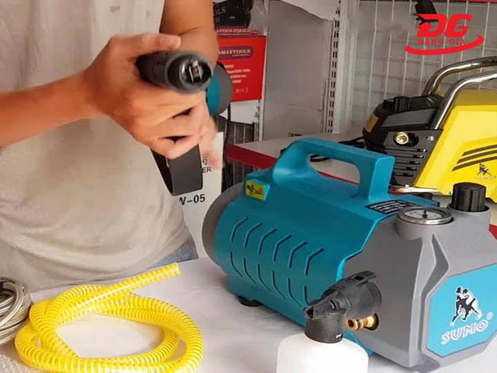 chọn máy rửa xe Sumo