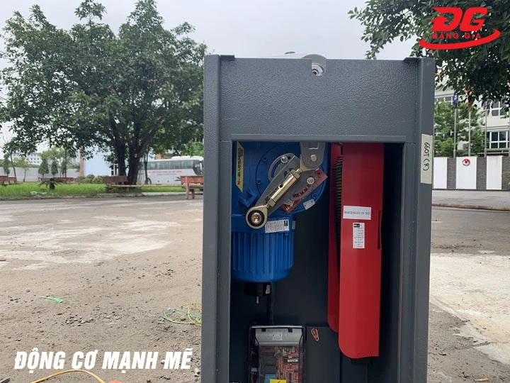 Động cơ Barrier MAG