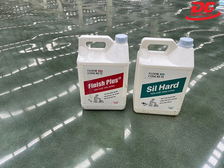 Hóa chất đánh bóng sàn là gì