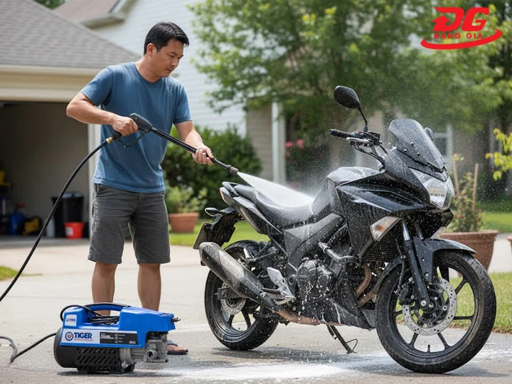 Máy rửa xe Tiger chạy êm