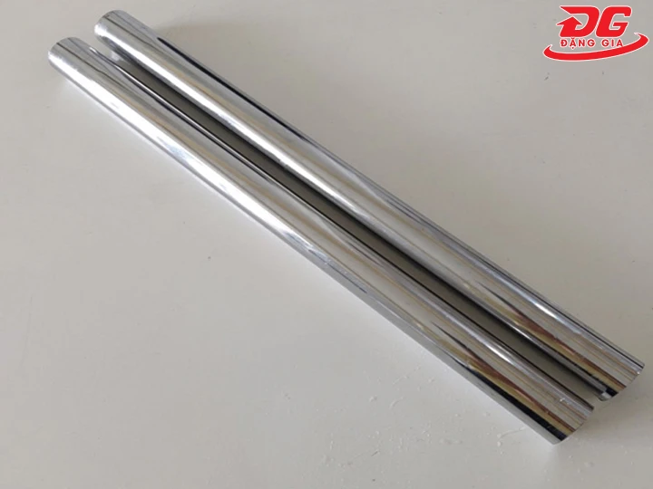 giá ống dẫn hướng inox máy hút bụi 15L