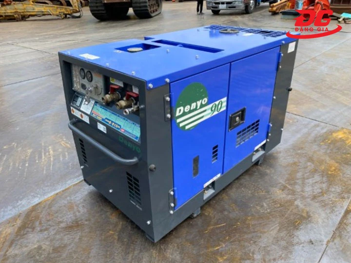 Máy nén khí nhỏ gọn Denyo DIS-70SB