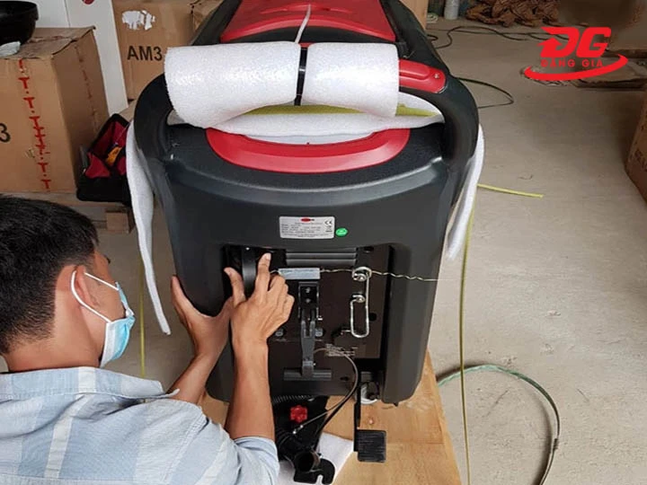 Lưu ý bảo dưỡng máy chà sàn