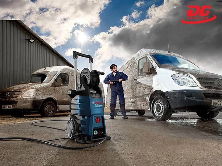 máy rửa xe Bosch áp lực mạnh