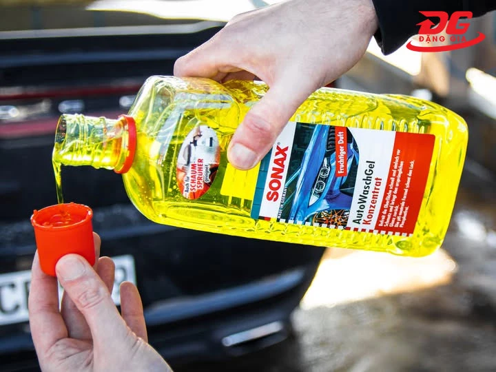 Sonax Intense Gloss Shampoo Concentrate