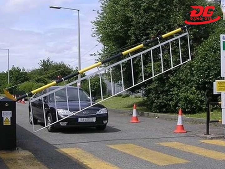 Barie rào chắn chặn mở chính xác