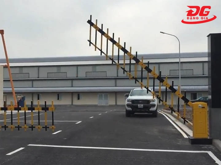 barie rào chắn theo tốc độ mở